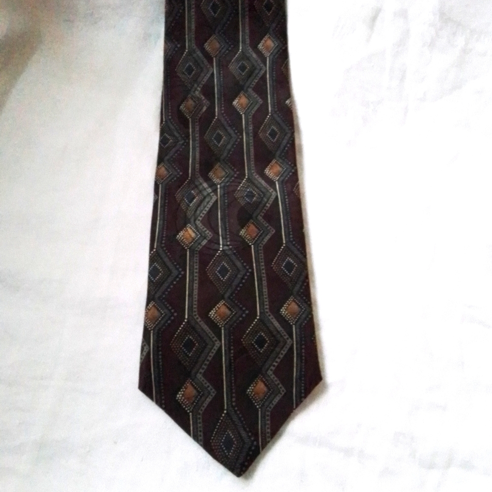 Milano Uomo brown silk tie